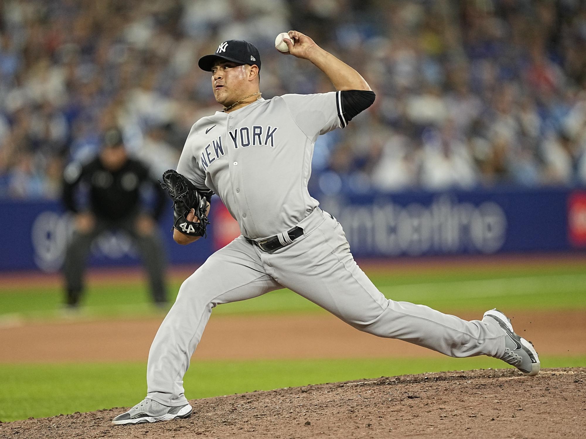 $!Manny Bañuelos es cambiado por los Yanquis a Piratas