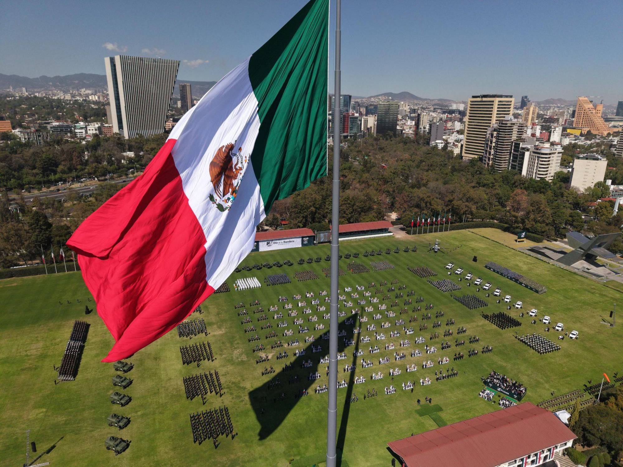 $!Antes los gobiernos se arrodillaban, pero hoy a México se le respeta: Sheinbaum