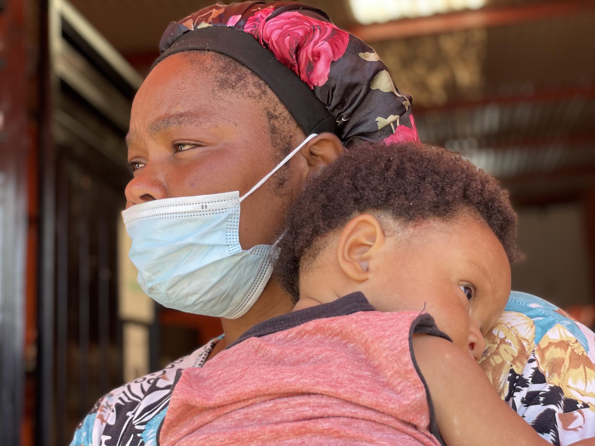 $!Conseguir atención médica y alimento para sus hijos e hijas, es el principal reto de las mujeres migrantes de Haití.