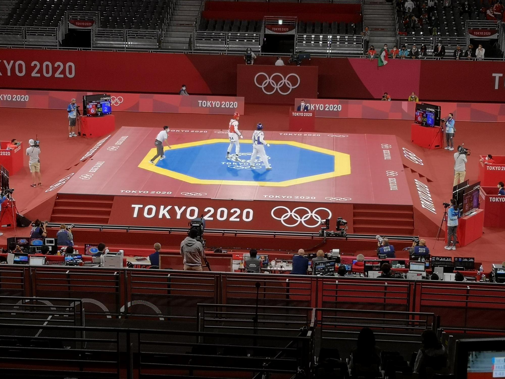 $!Briseida Acosta cae ante francesa Althea Laurin en su debut en el taekwondo de Tokio