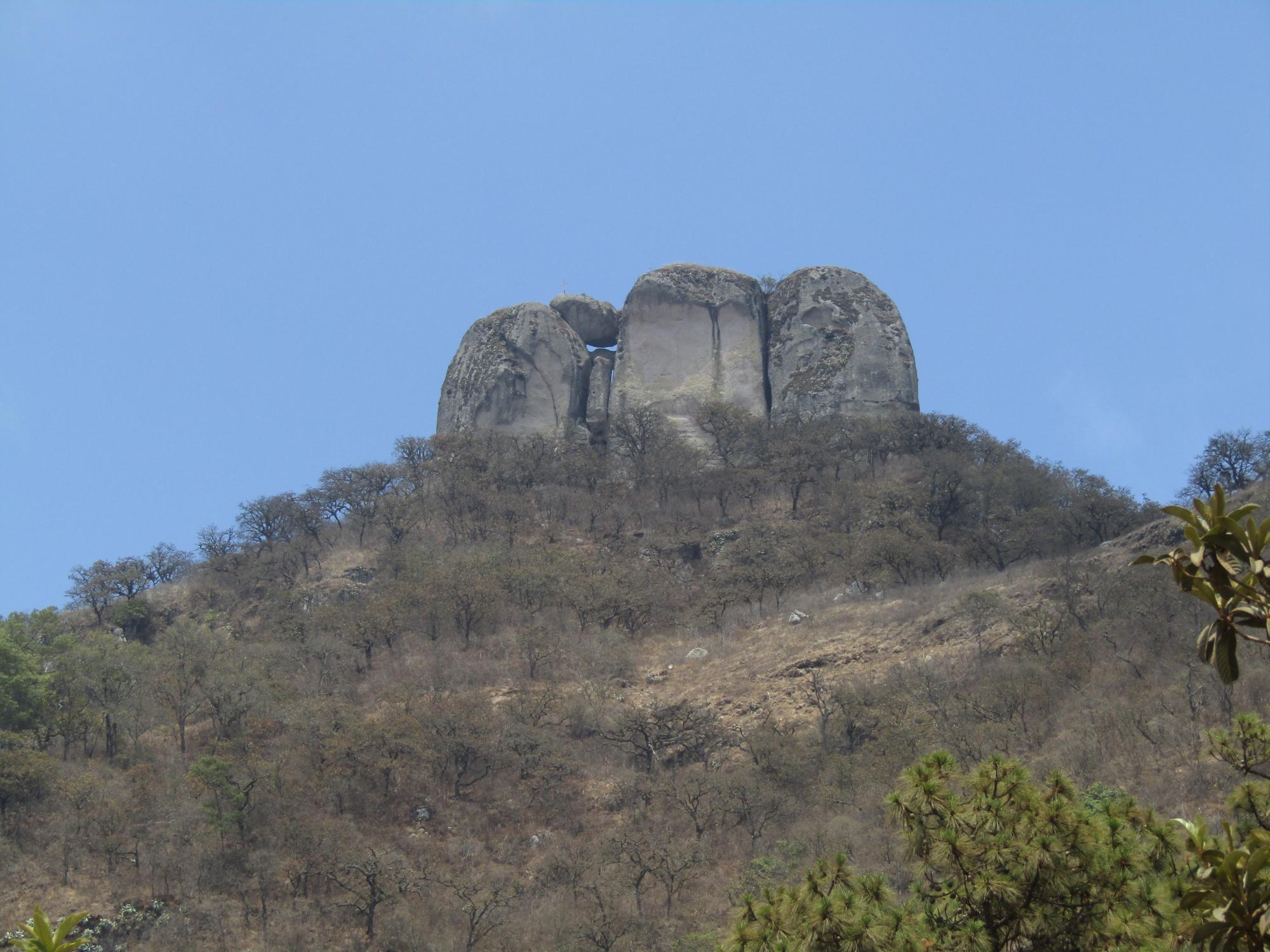 $!Familias de Sinaloa desplazadas por la violencia regresan a sus hogares, en la sierra; buscan reconstruir sus vidas