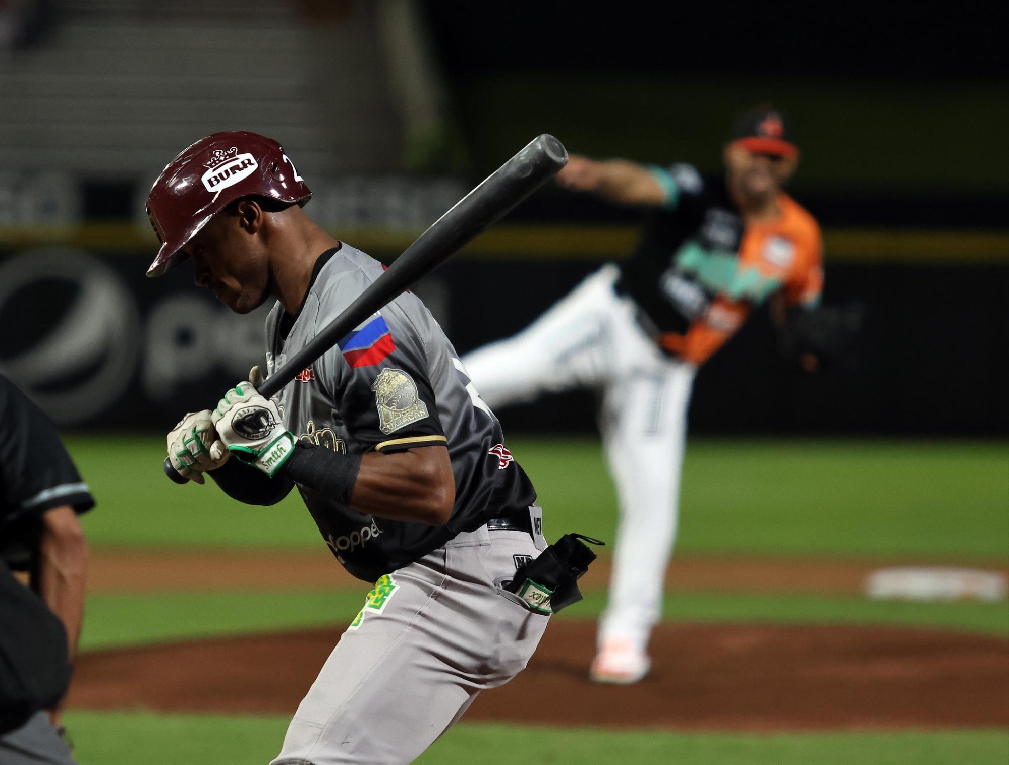 $!Tomateros cae y se iguala el Clásico de la LMP en Hermosillo