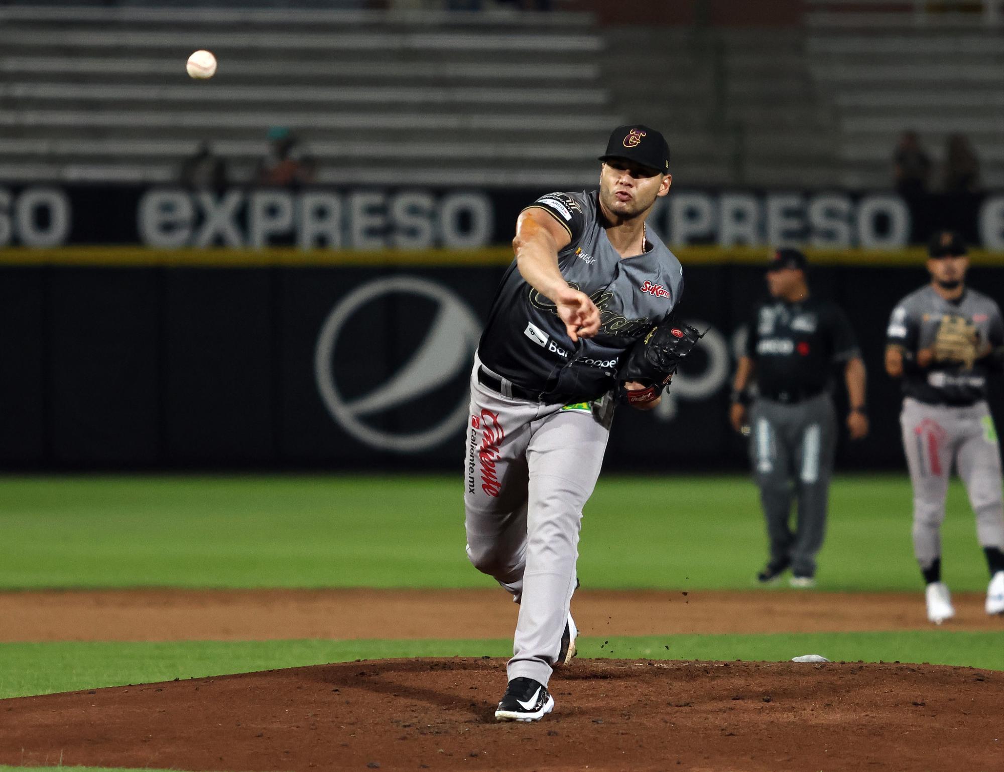 $!Tomateros cae y se iguala el Clásico de la LMP en Hermosillo