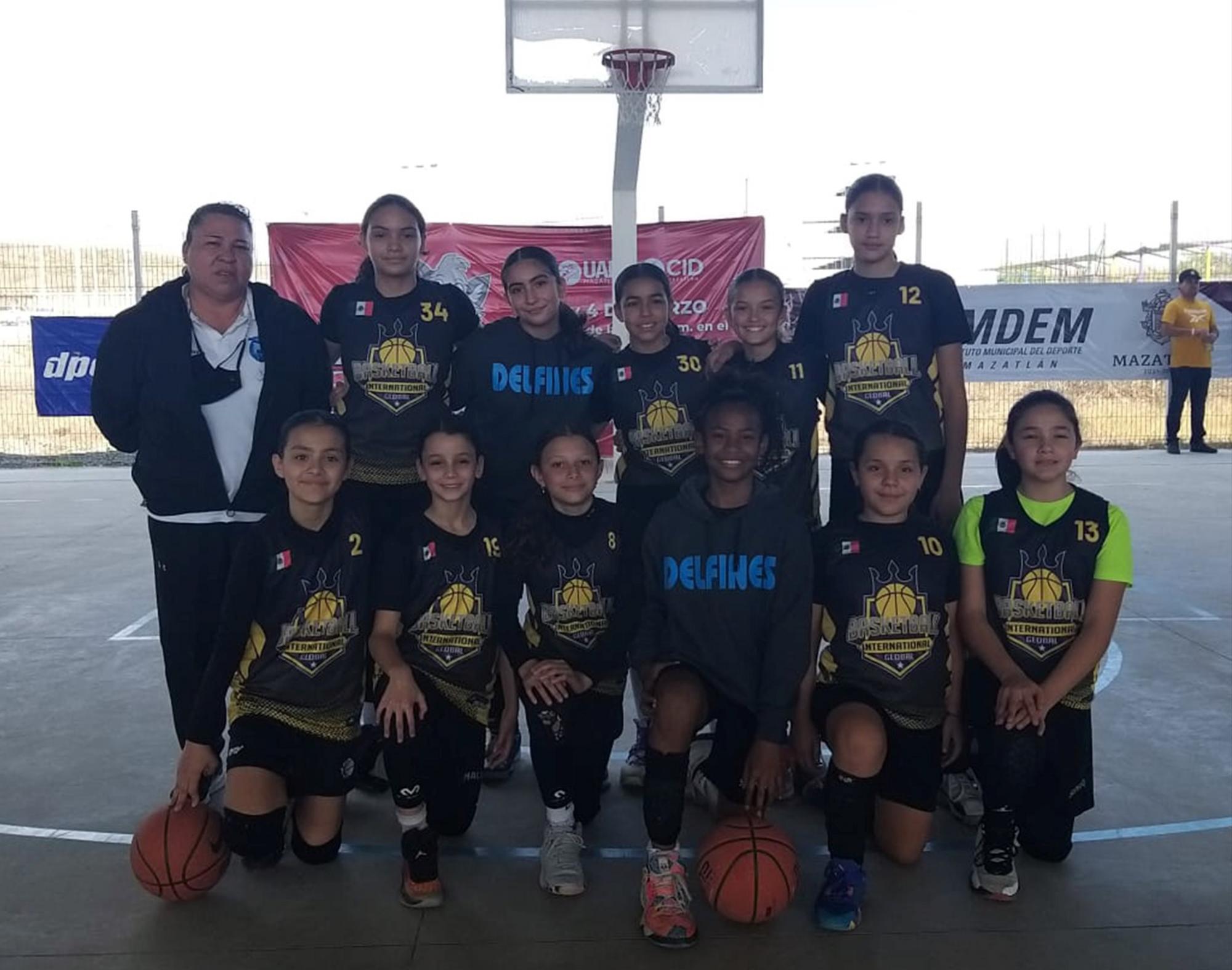 $!Sinaloa B derrota a hermano mayor en Internacional Global Basketball