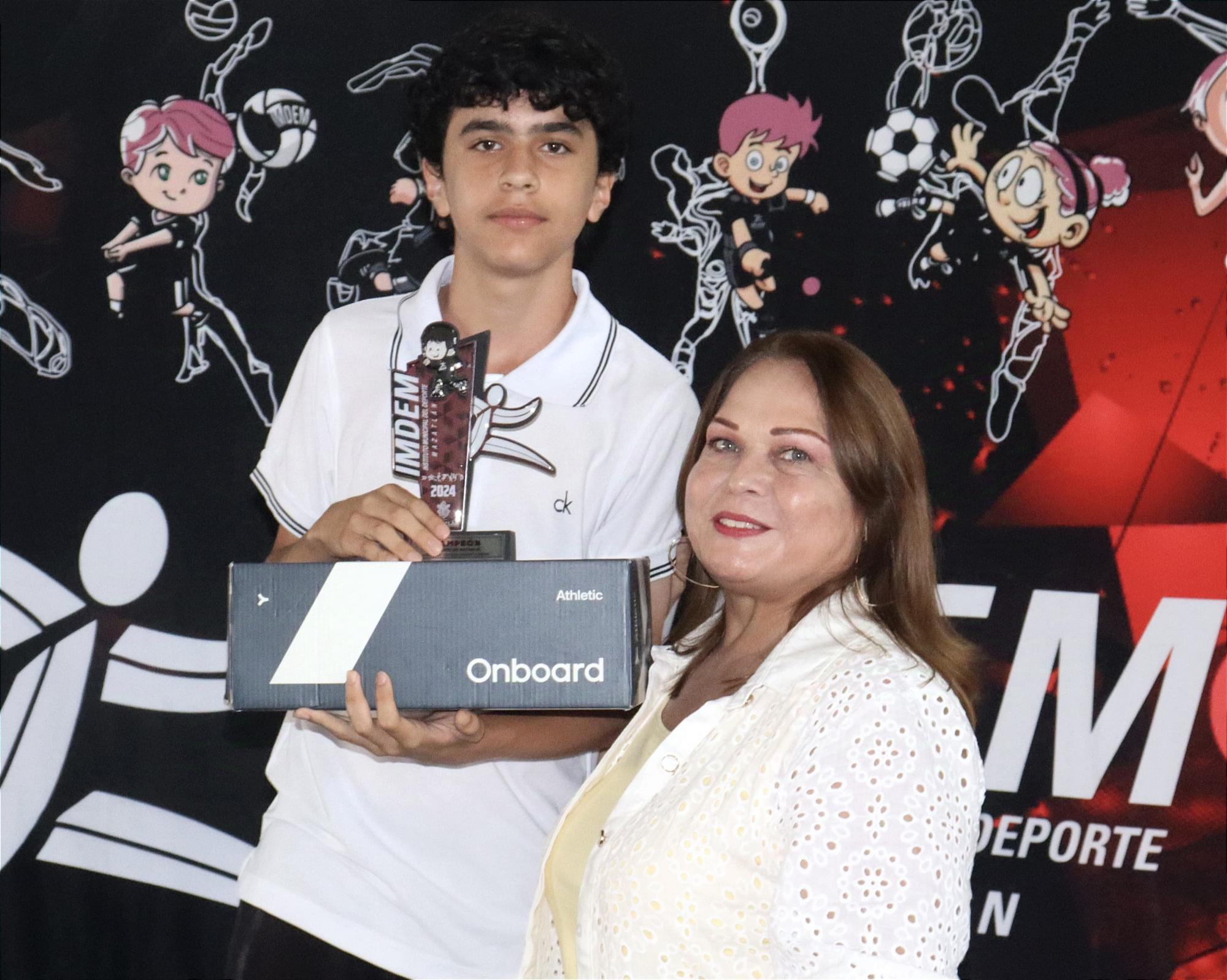 $!Premian en Mazatlán a los reyes sobre ruedas