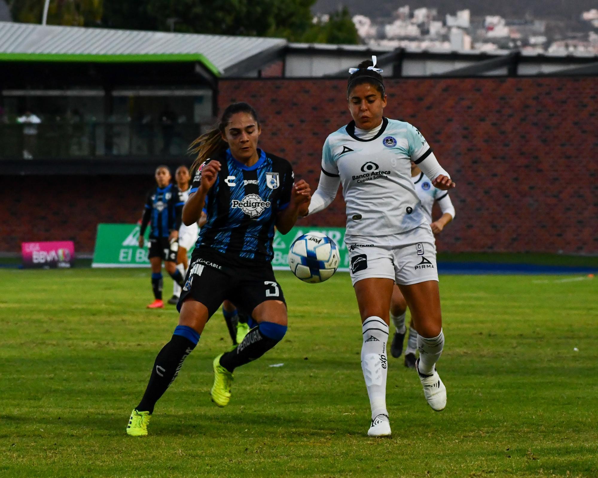 $!Mazatlán Femenil deja ir la ventaja y cae en Querétaro