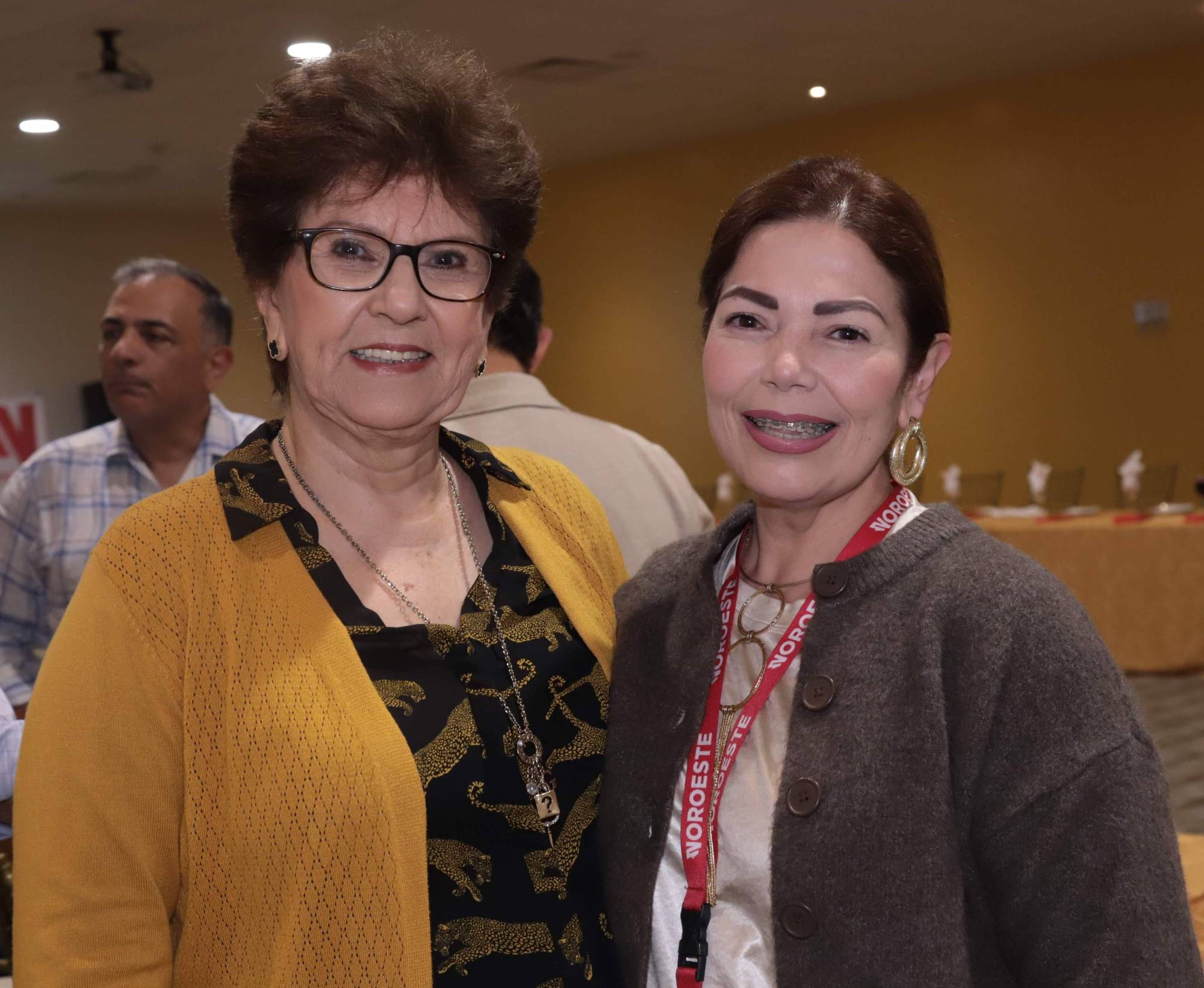 $!Lourdes Magallón Huerta y Elizabeth Peraza.
