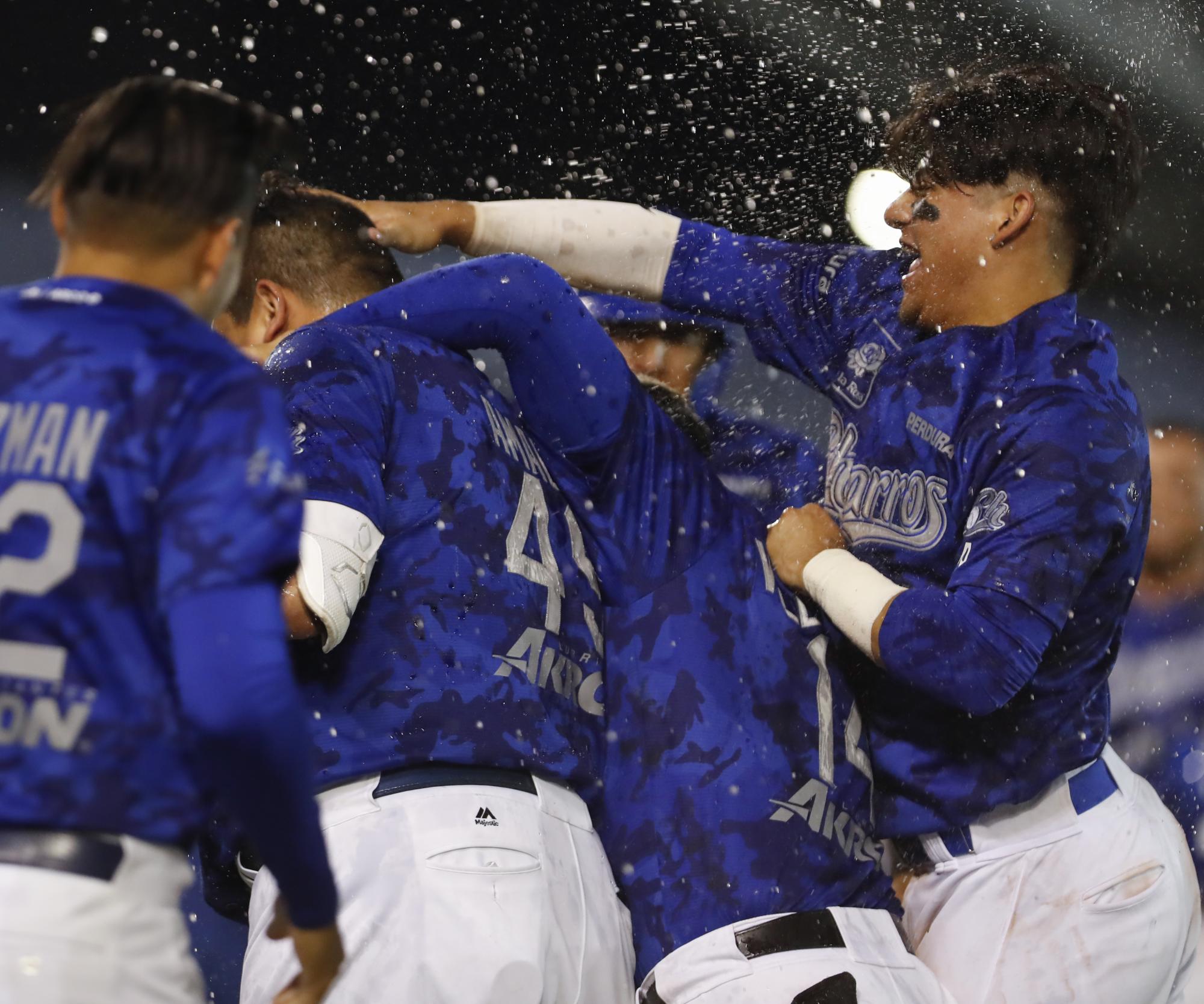 $!Tomateros queda tendido en el terreno al caer 4-3 ante Charros