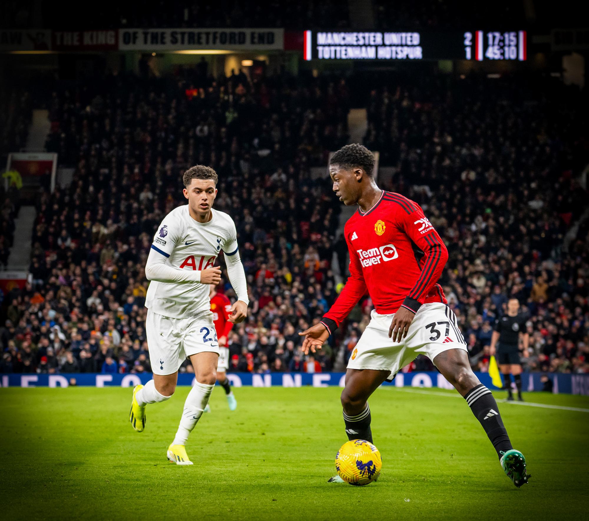 $!Igualdad en Old Trafford