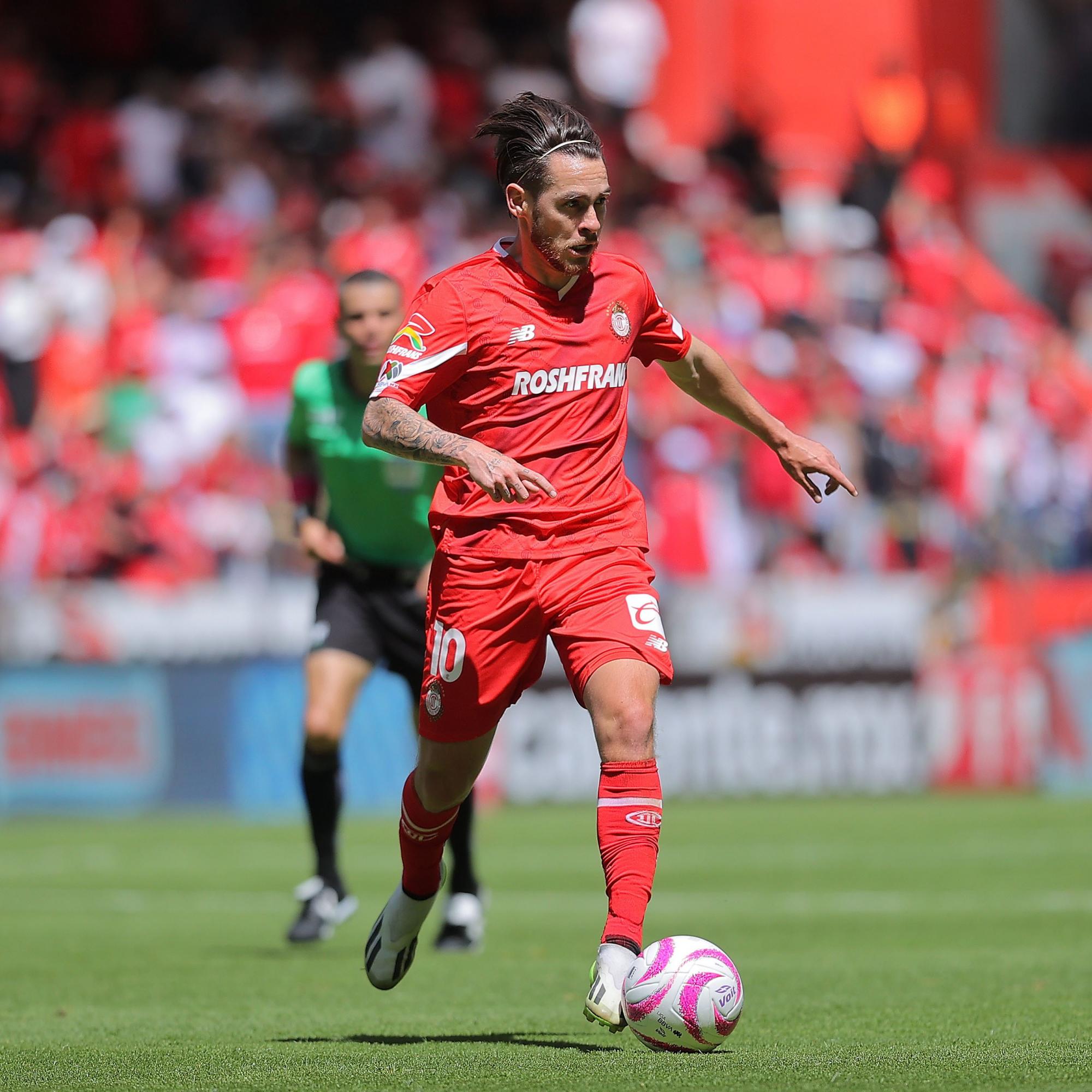 $!Toluca salió endiablado y venció 3-1 a Querétaro con doblete de Gacelo y gol de Volpi
