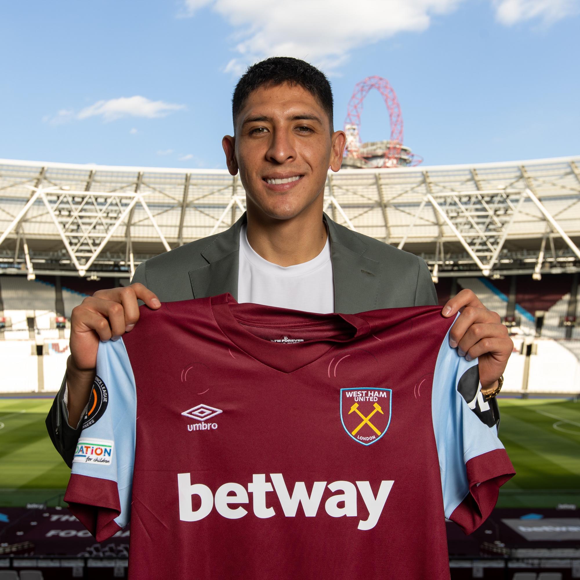 $!Edson Álvarez es oficialmente jugador del West Ham