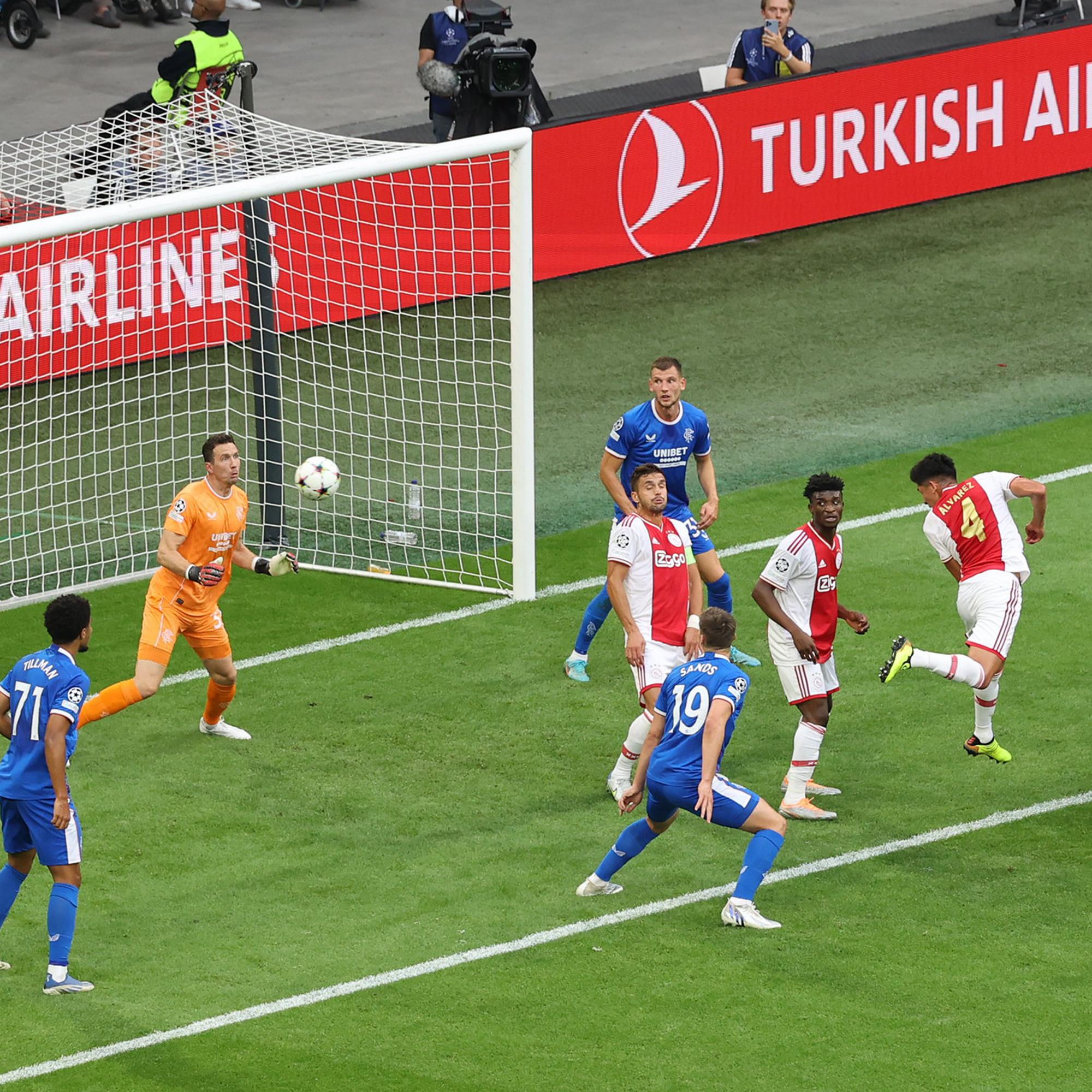 $!Edson Álvarez anota en goleada del Ajax en la Champions