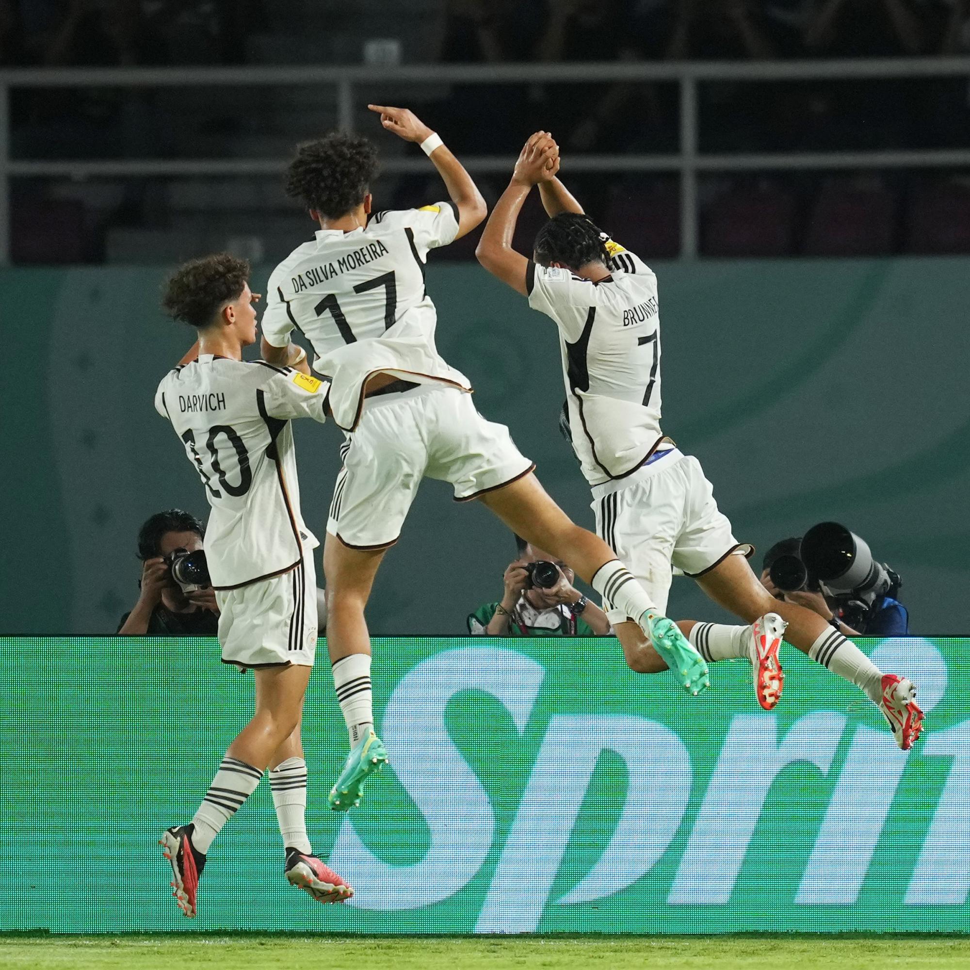 $!Alemania gana en penales y toca la gloria del Mundial Sub 17