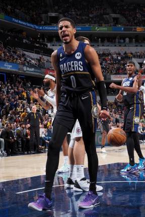 Pacers se lleva el triunfo.