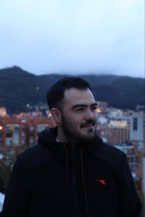 El dramaturgo mazatleco Manolo Díaz gana Premio Artistas de Teatro Independiente como ‘Mejor Dramaturgia’, por Temporada de Ciervos, en Nueva York.
