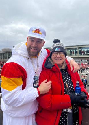 Kelce busca revancha tras la derrota en el Super Bowl LIX y espera recuperar su mejor nivel.