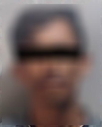 El detenido fue encontrado dentro del comercio con artículos que intentaba sustraer.