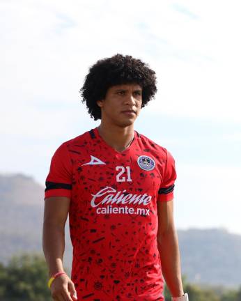 Eduard Bello trabaja por separado del equipo.
