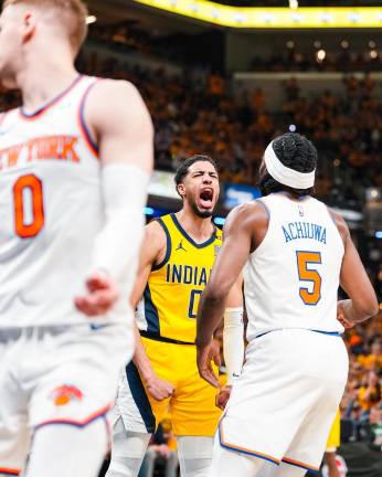 Pacers se acerca 2-1 en la serie.