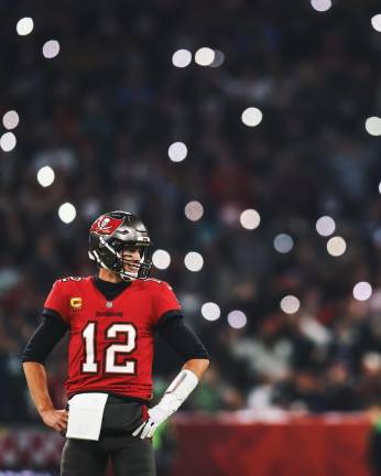 Tom Brady podría jugar en 2023.