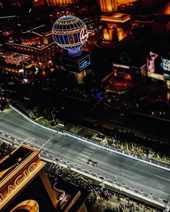 El piloto mexicano, Sergio “Checo” Pérez, no logró superar la primera fase de clasificación en el Gran Premio de Las Vegas y se vio eliminado en la Q1.