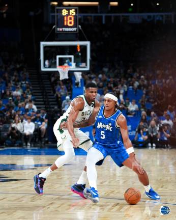 El Magic vence a Bucks.