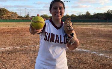 Amayrani Osuna es la primera mazatleca en debutar en Liga Mexicana de Softbol