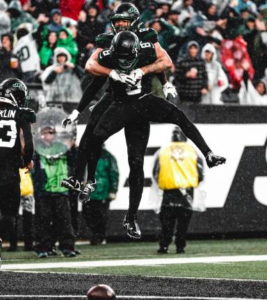 Los Jets mejoraron a una foja de 7-5.
