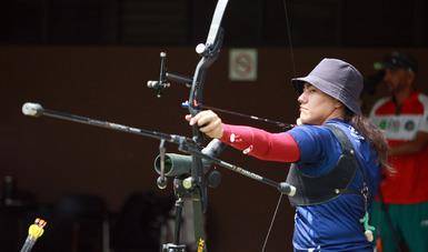 La medallista olímpica Alejandra Valencia, comparte detalles.