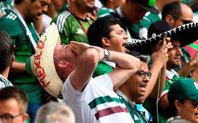 $!México es multado con dos partidos de veto por grito homofóbico