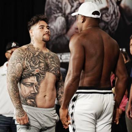 Andy Ruiz pide varios millones de dólares por pelear con Deontay Wilder.