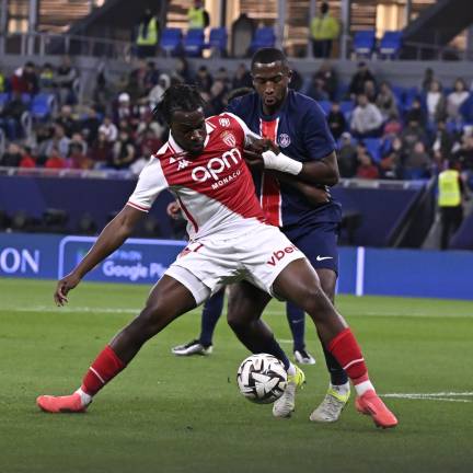 El París Saint-Germain vence por la mínima al Mónaco.