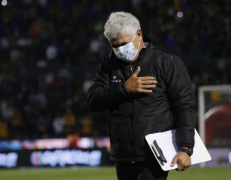 $!Tuca Ferretti recibe tres partidos de castigo por comentario homofóbico