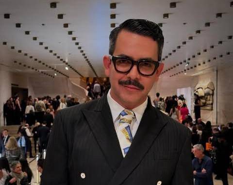 Por su sensibilidad narrativa su visión estética y su impacto cultural, Premios Aura celebró su legado.