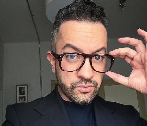 El tuit de Chumel en el que critica a Tenoch se viralizó la tarde de este domingo.