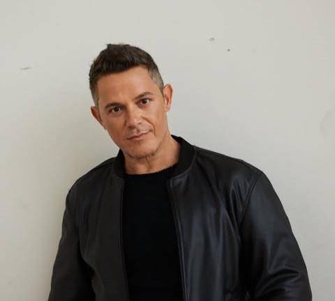 Alejandro Sanz ha añadido dos nuevos conciertos en Ciudad de México.