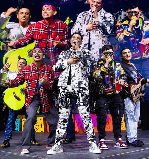 Destaca Grupo Firme en las nominaciones de Premios Lo Nuestro
