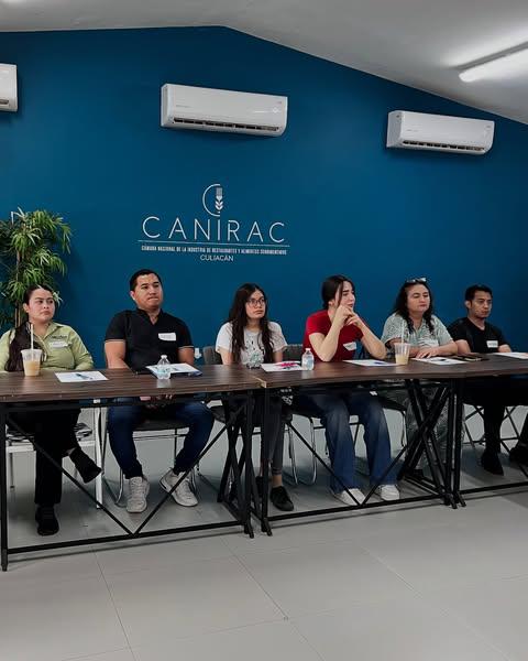 $!Distintas estrategias y técnicas para optimizar la atención al cliente y potencias las ventas aprendieron los participantes.