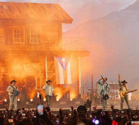 Bad Bunny y el Grupo Frontera en Coachella.
