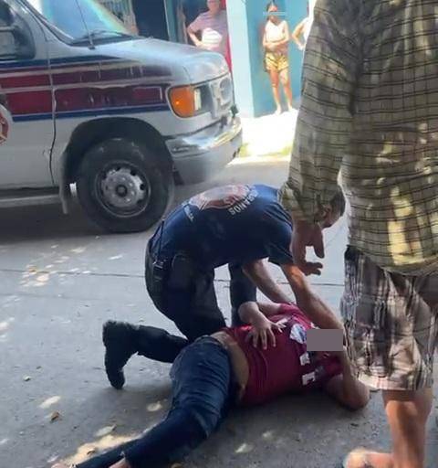 Arrolla moto a dos menores en Santa Fe, en Mazatlán; se reportan estables