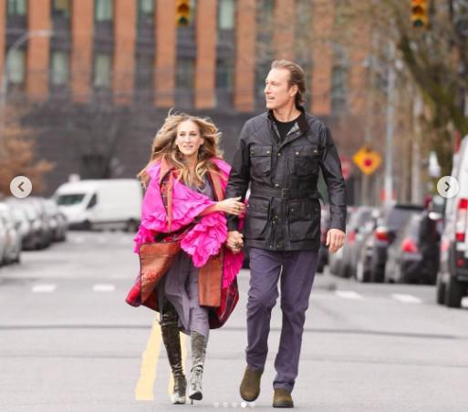 Sarah Jessica Parker comparte las primeras imágenes para And Just Like That parte 2
