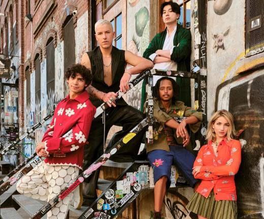 Parte del elenco de la serie.