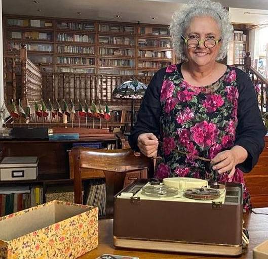 Laura Esquivel busca compañero de cocina para crear un platillo especial