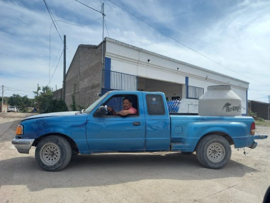 En Escuinapa, varias colonias carecen de agua potable