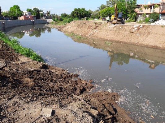 Jumapam contamina Arroyo Jabalines