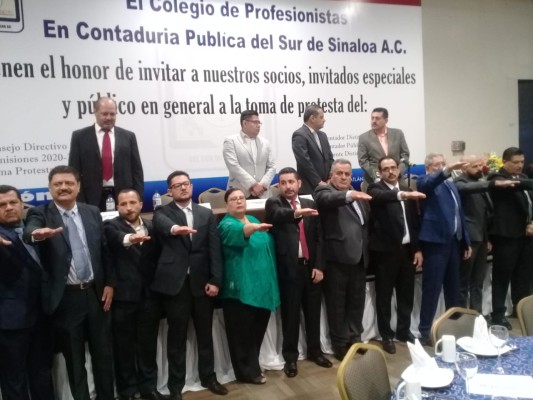Leonardo Octavio Segovia, nuevo presidente del Colegio de Profesionistas en Contaduría Pública del Sur de Sinaloa