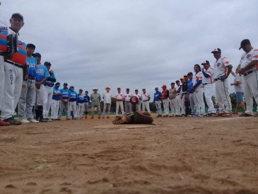 El Club Deportivo Polluelos fue el escenario de la ceremonia.