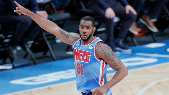 $!LaMarcus Aldridge anuncia su retiro por un problema cardiaco