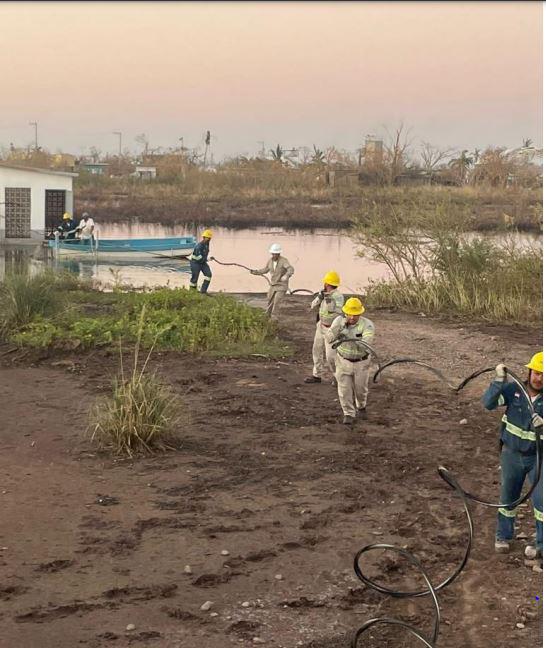 $!Restablece CFE al 100% el servicio eléctrico afectado por el huracán Roslyn