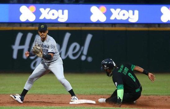 Peloteros de Venados de Mazatlán alistan su talento rumbo a los playoff de verano